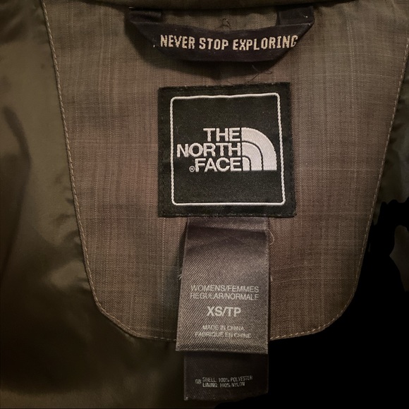 The North Face Grace Raincoat Olive Green XS - Picture 4 of 4